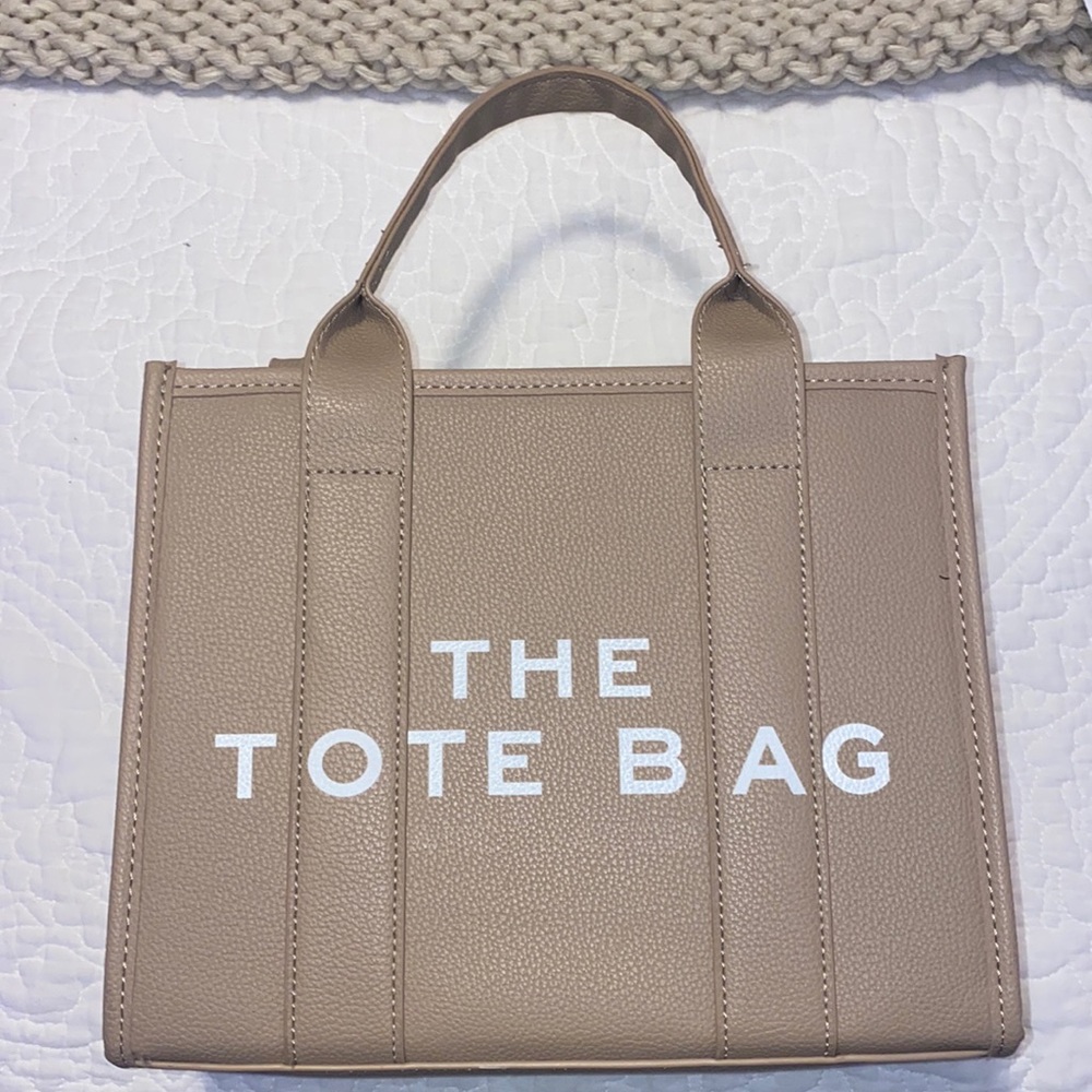 The Tote Bag Dupe